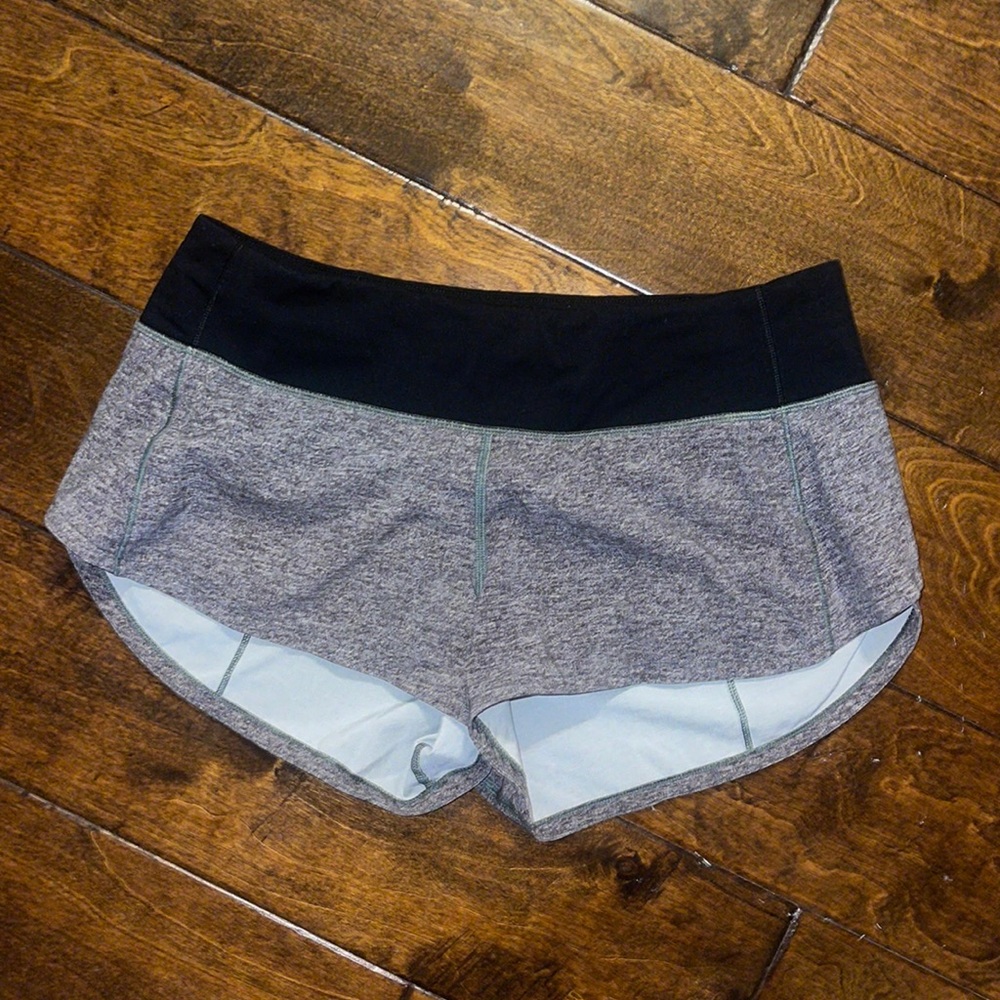 Lululemon gray speed up athletic shorts, size 4 - 2.5 in.